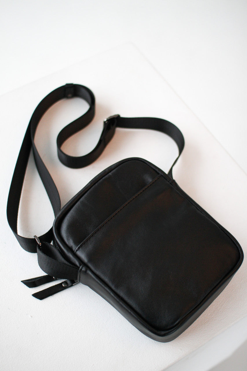 Mens Handmade Genuine Leather Messenger Bag Black Crossbody Shoulder Bag Gift for Him