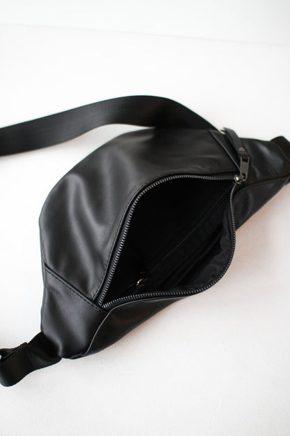 Handmade Mens Black Leather Waist Bag Banana Fanny Pack Gift for Him