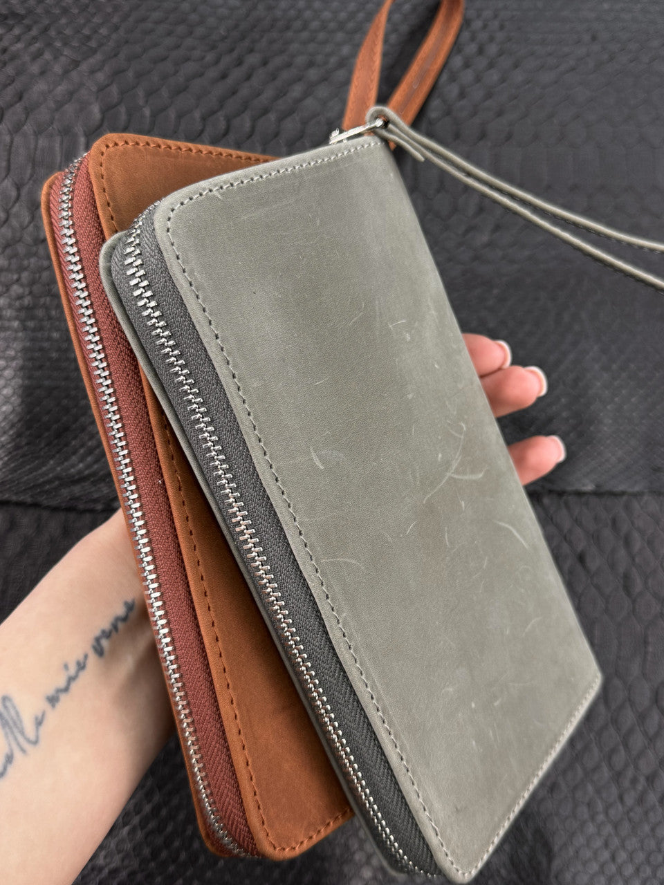 Handmade Gray Crazy Horse Leather Clutch Wallet Wristlet Zip Around Card Holder