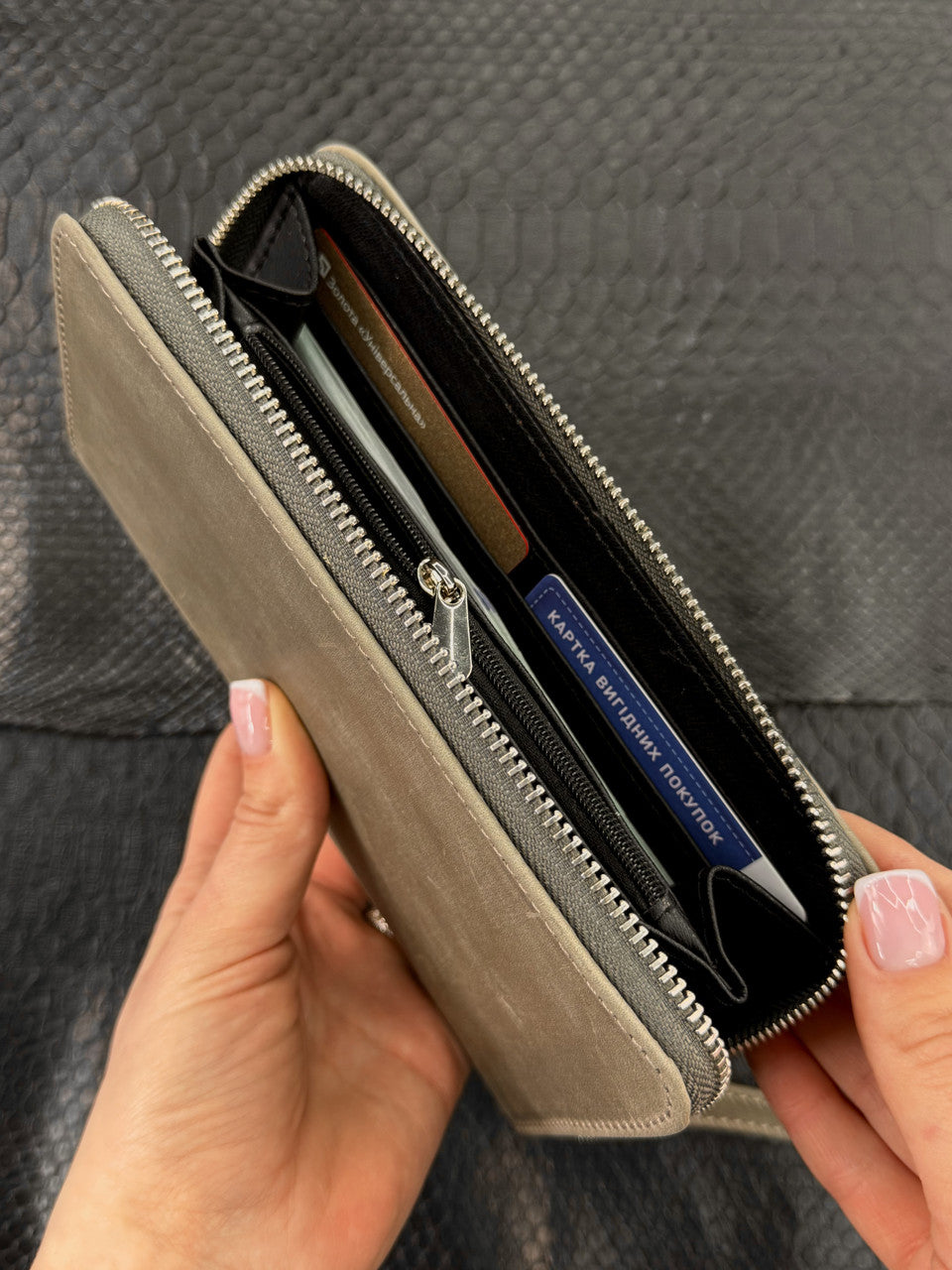 Handmade Gray Crazy Horse Leather Clutch Wallet Wristlet Zip Around Card Holder Gift for Him