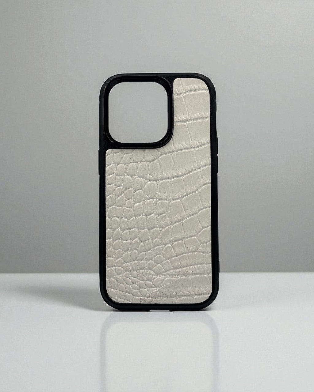 Handmade White Italian Leather Phone Case Crocodile Texture Luxury Protective Polycarbonate Gift for Her