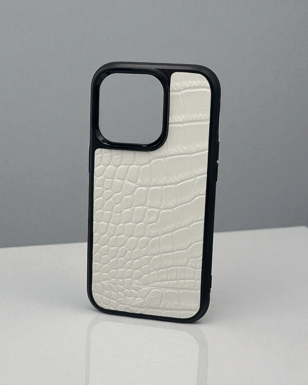 Handmade White Italian Leather Phone Case Crocodile Texture Luxury Protective Polycarbonate Gift for Her