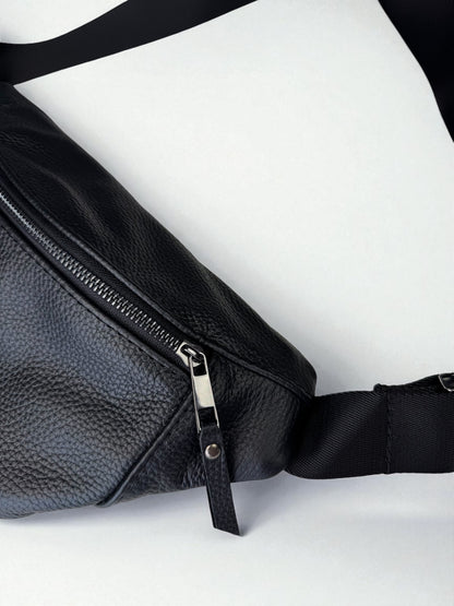 Handmade Mens Leather Banana Bag Black