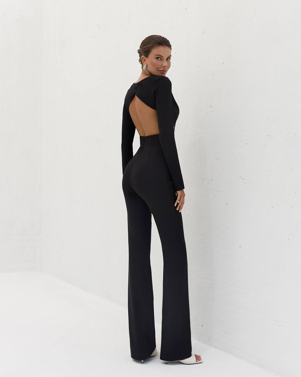 Stylish Black Diagonal Suiting Crepe Jumpsuit for Women
