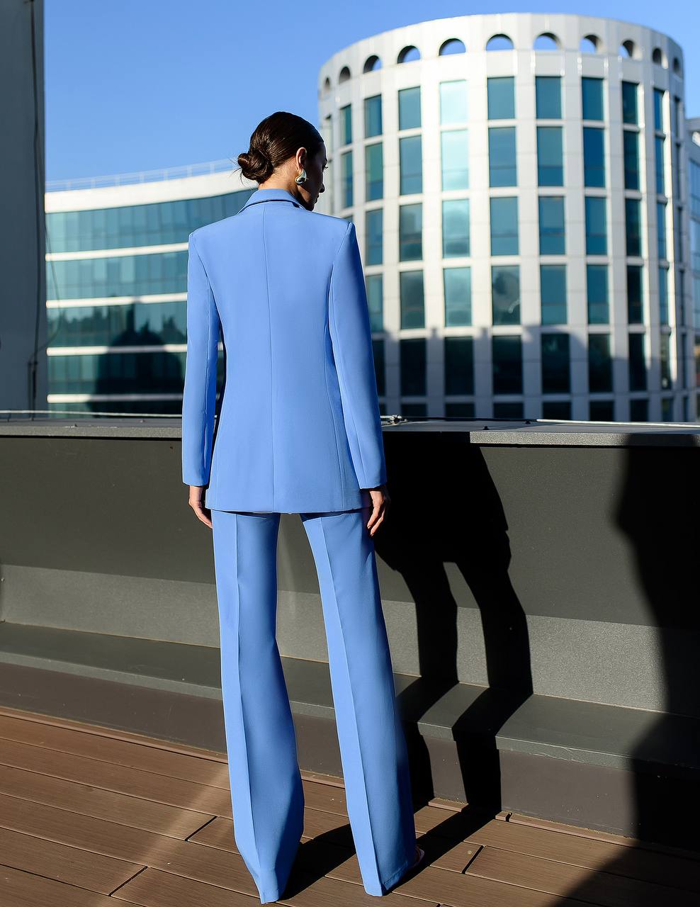 Three-Piece Women's Suit with Vest in Blue Diagonal Crepe Fabric
