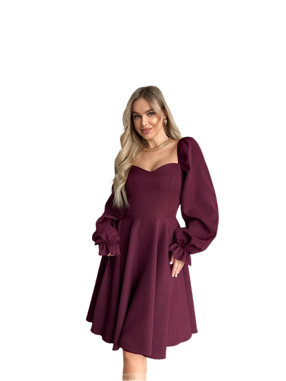 Elegant Burgundy Dress for Special Occasions with Flared Skirt and Long Sleeves