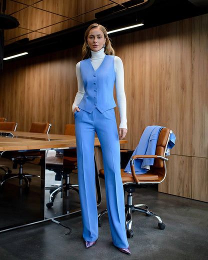 Three-Piece Women's Suit with Vest in Blue Diagonal Crepe Fabric