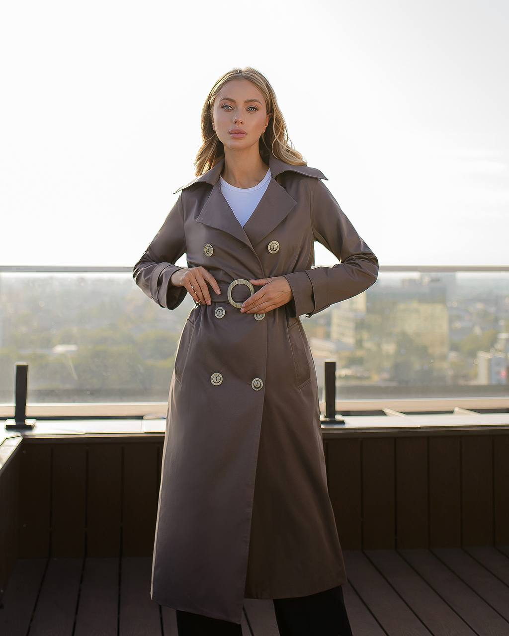 Stylish Cotton Trench Coat with Pockets and Belted Waist for Chic Fall Look