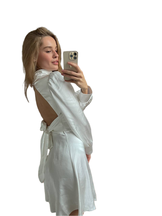 Luxurious Italian Silk White Dress with Open Back and Bow Detail