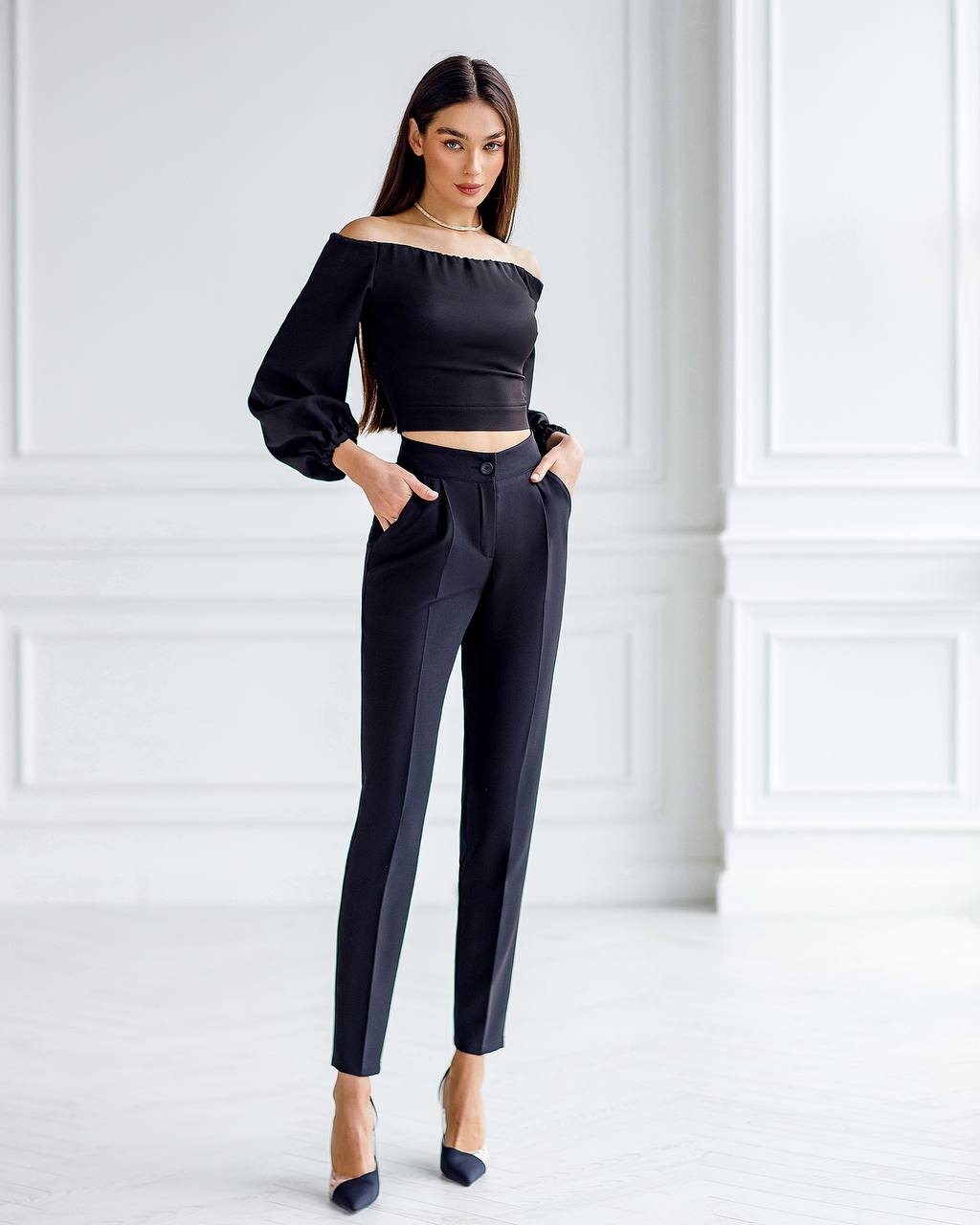 Stylish Bananas Trousers Modern Fit for Casual and Formal Outfits