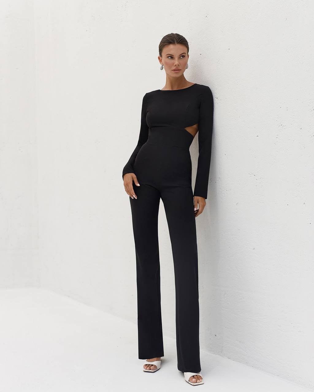 Stylish Black Diagonal Suiting Crepe Jumpsuit for Women