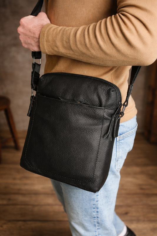 Handmade Mens Black Genuine Leather Messenger Bag Classic Crossbody