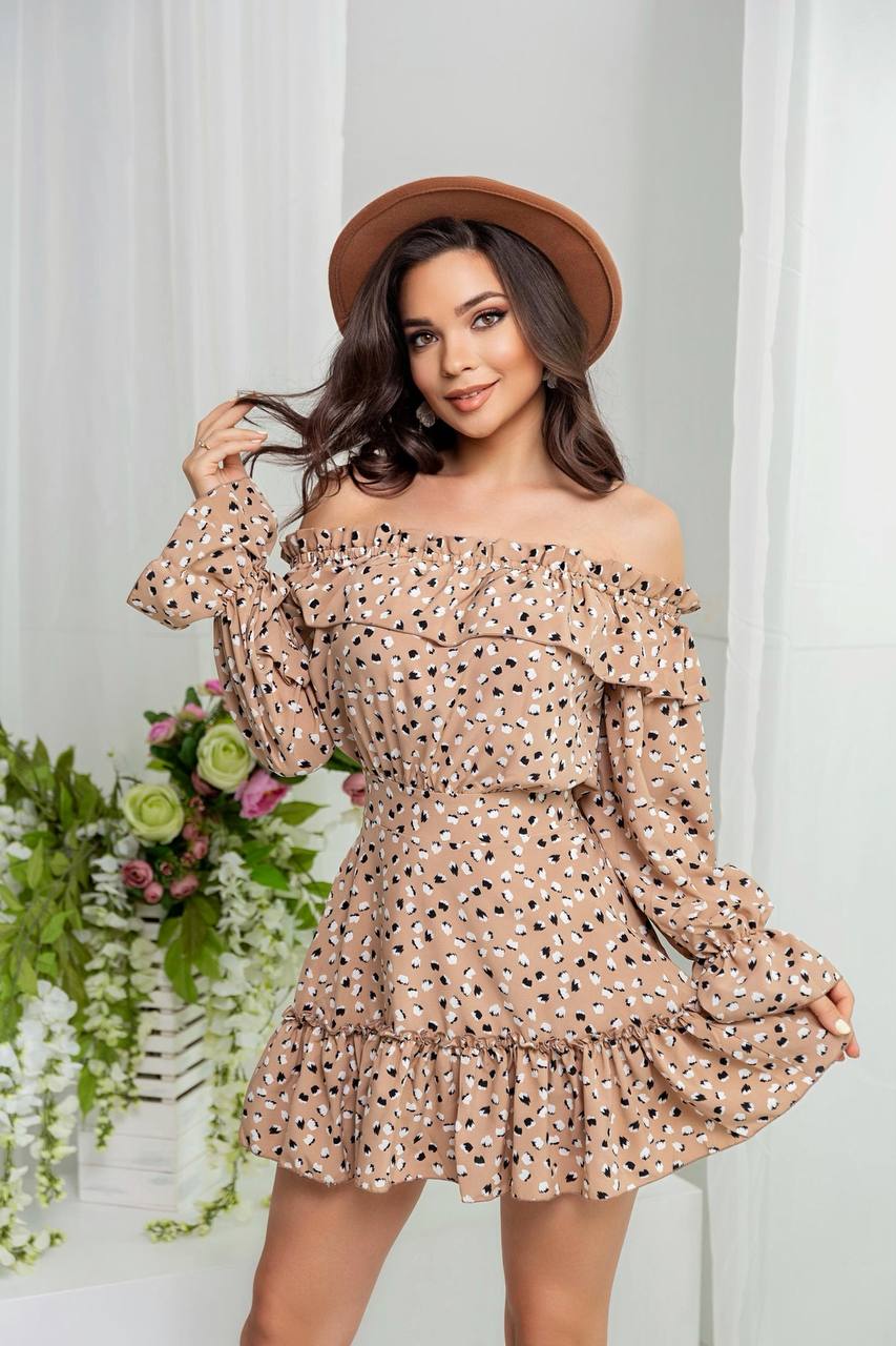Chic Off-Shoulder Floral Dress in Soft Fabric for Stylish Occasions