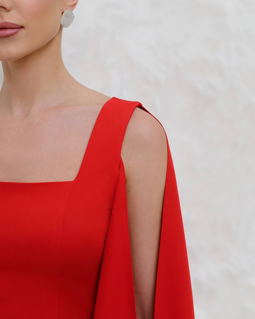 Elegant Red Mini Dress with Balloon Sleeves for Women