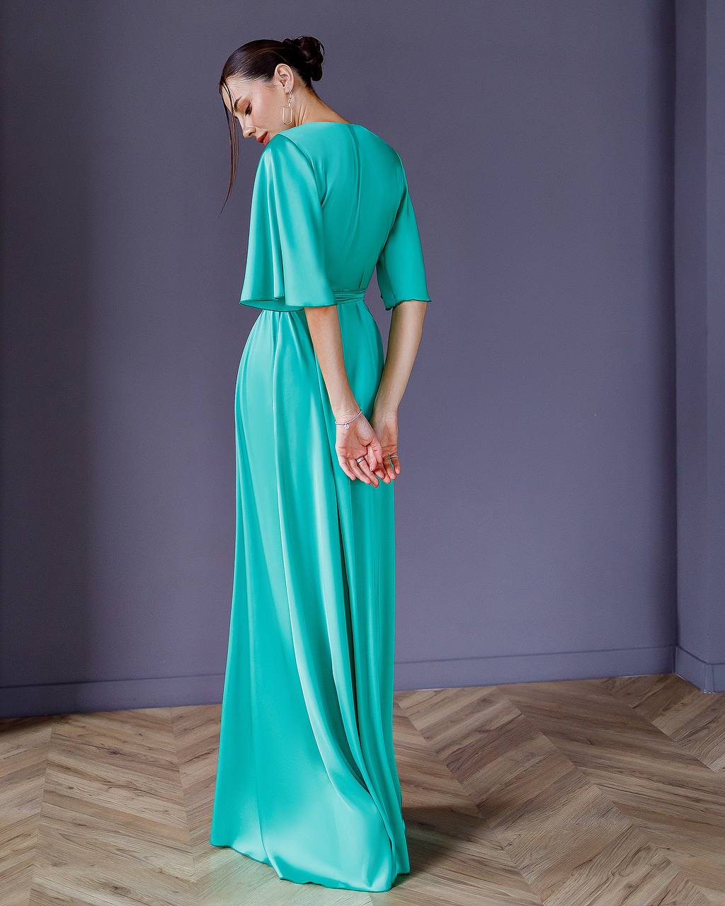 Elegant Long Sleeve Silk Dress with Pockets in Green, Beige, or Graphite for Special Occasions