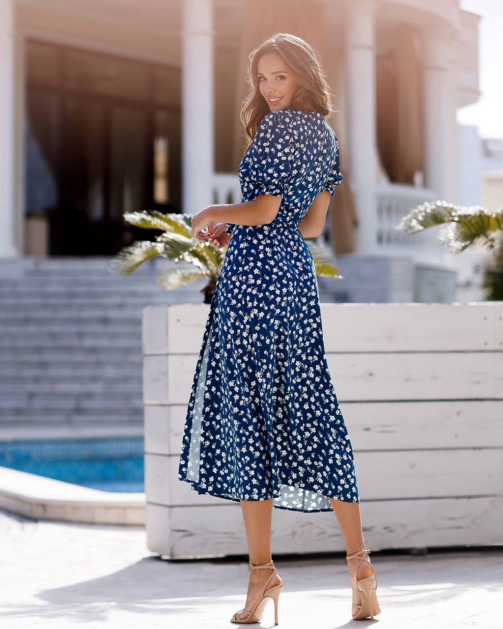Elegant Blue Floral Midi Dress with Puff Sleeves