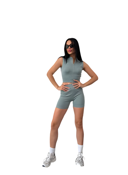 Seamless Ribbed Two-Piece Set with Waist Toning and Zip-Up Top