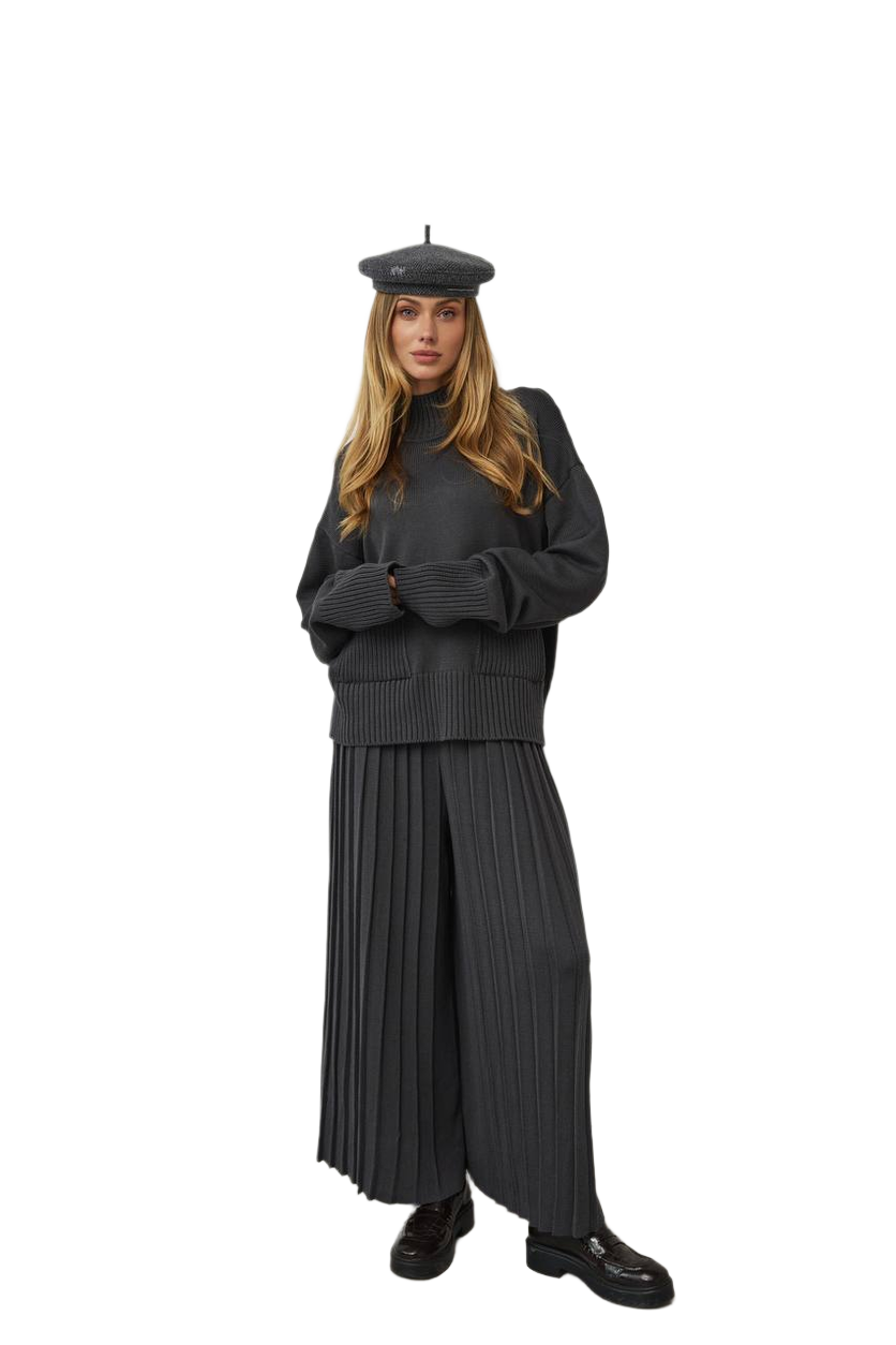 Womens Knit Suit with Sweater and Cropped Culotte Pants