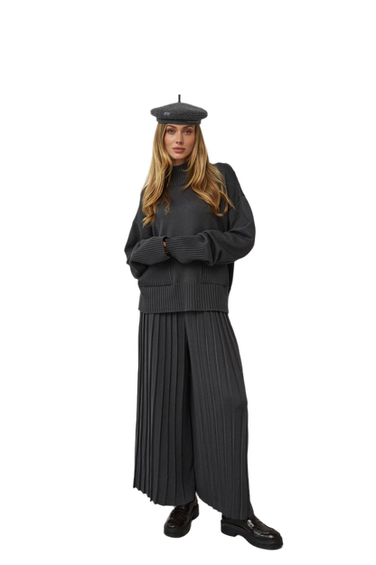Womens Knit Suit with Sweater and Cropped Culotte Pants