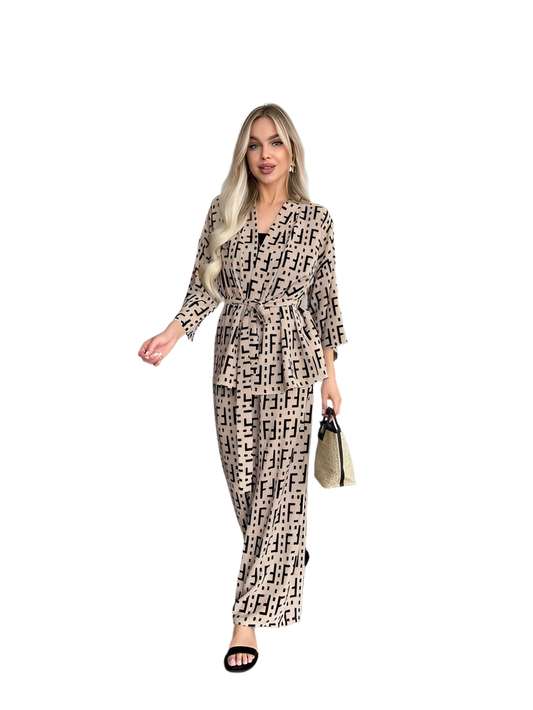 Lightweight Printed Women's Summer Suit in Beige and Black