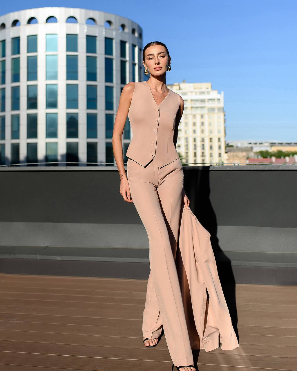 Women's Three-Piece Suit with Vest in Diagonal Suit Crepe Fabric