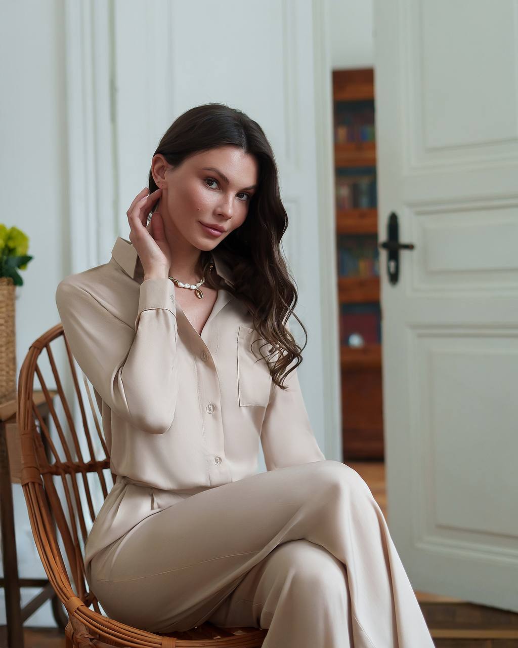 Womens Viscose Twill Suit Shirt and Elastic Waistband Pants