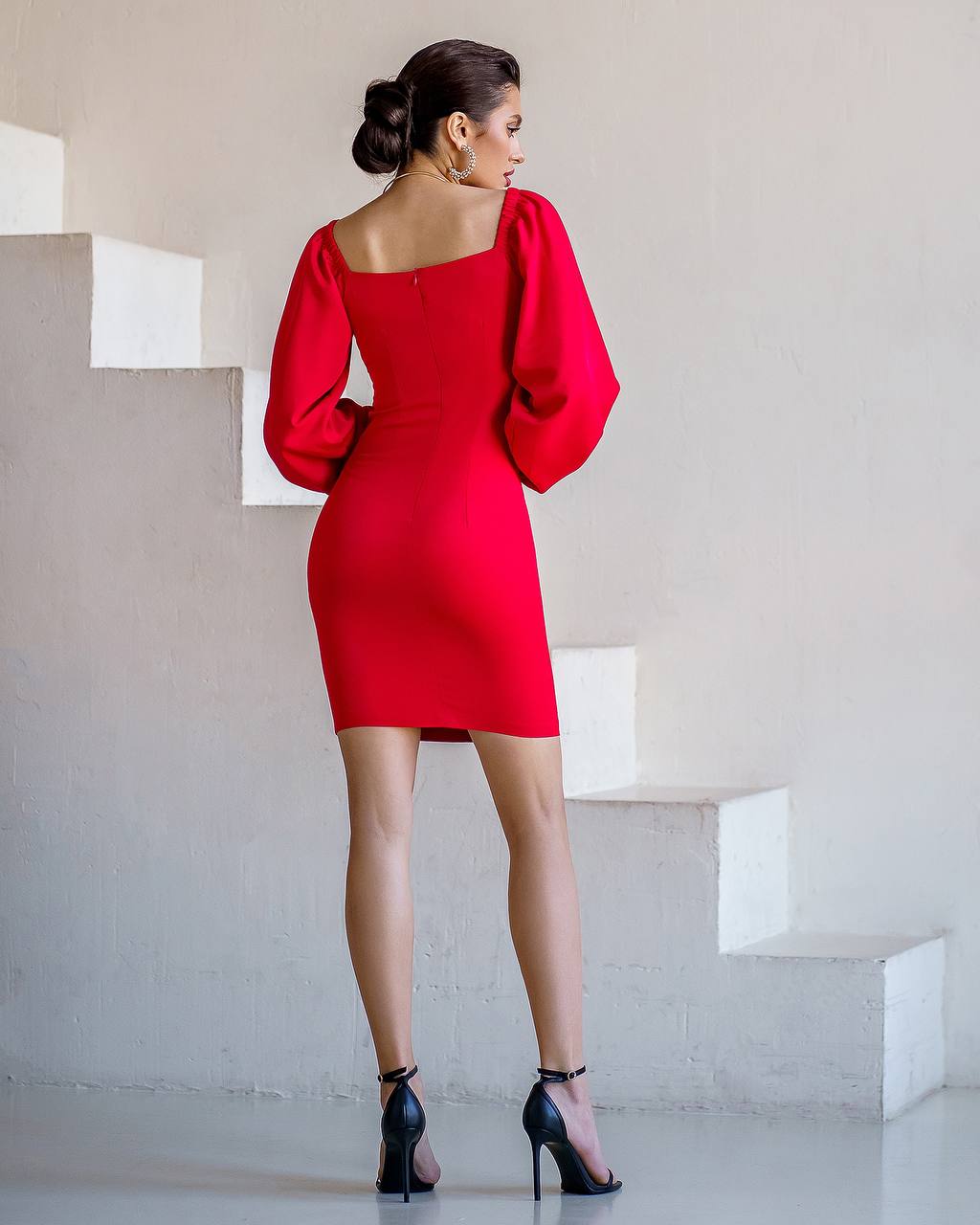 Red Mini Dress with Long Puff Sleeves and Sweetheart Neckline