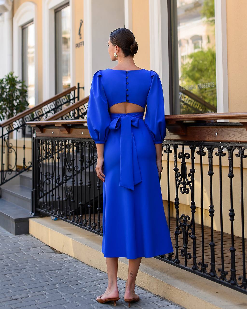 Elegant Women's Midi Dress in Crepe-Diagonal Fabric