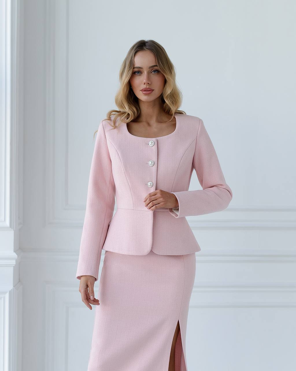 Womens Chanel Style Tweed Jacket and Skirt Suit