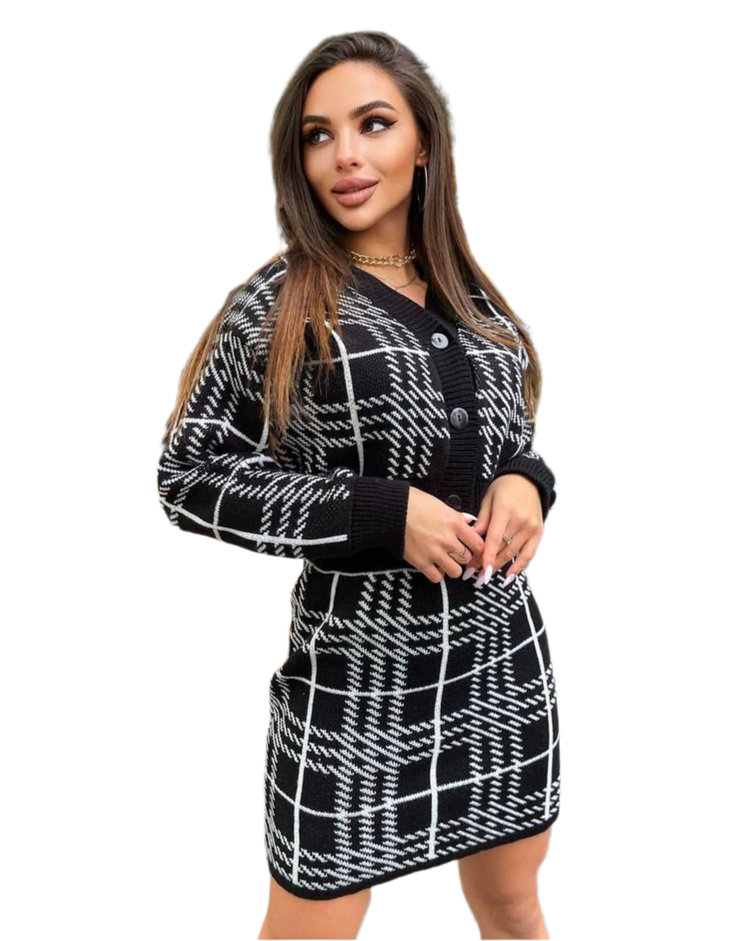 Warm Knit Suit for Women Two-Piece Set Black Plaid Pattern