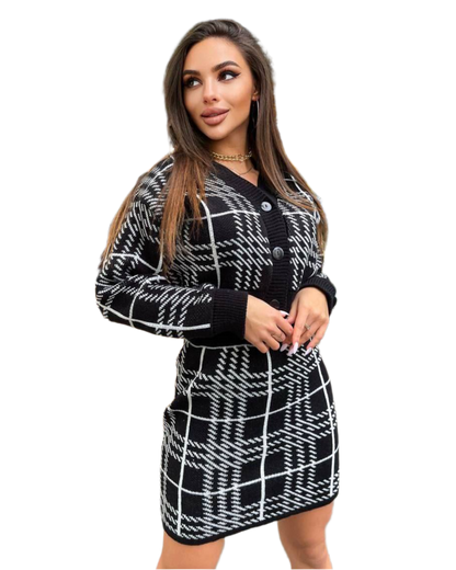 Warm Knit Suit for Women Two-Piece Set Black Plaid Pattern