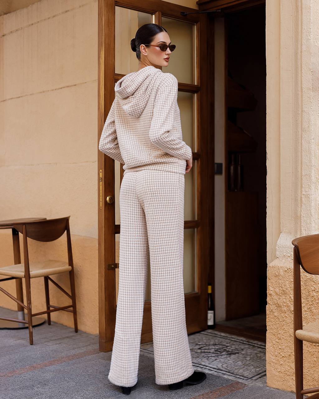 Womens Dense Knit Houndstooth Pattern Suit Imitation Rabbit Fur Beige