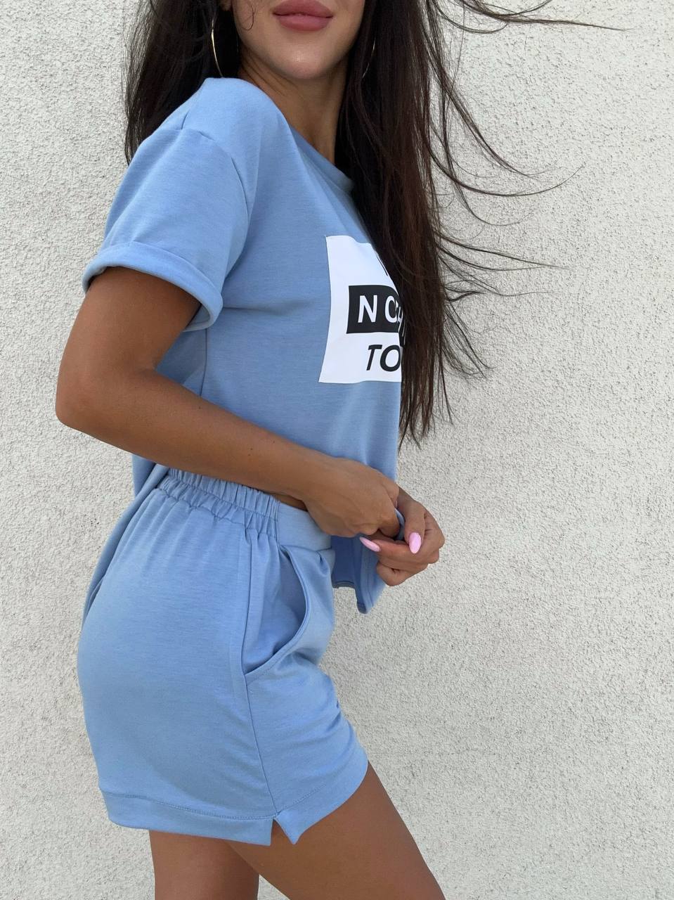 Women Casual Eddi Suit with Printed T-Shirt and Shorts in Blue