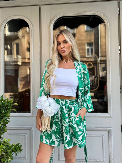 Green Silk Two Piece Set Womens Kimono Top and Shorts Summer Resort Wear