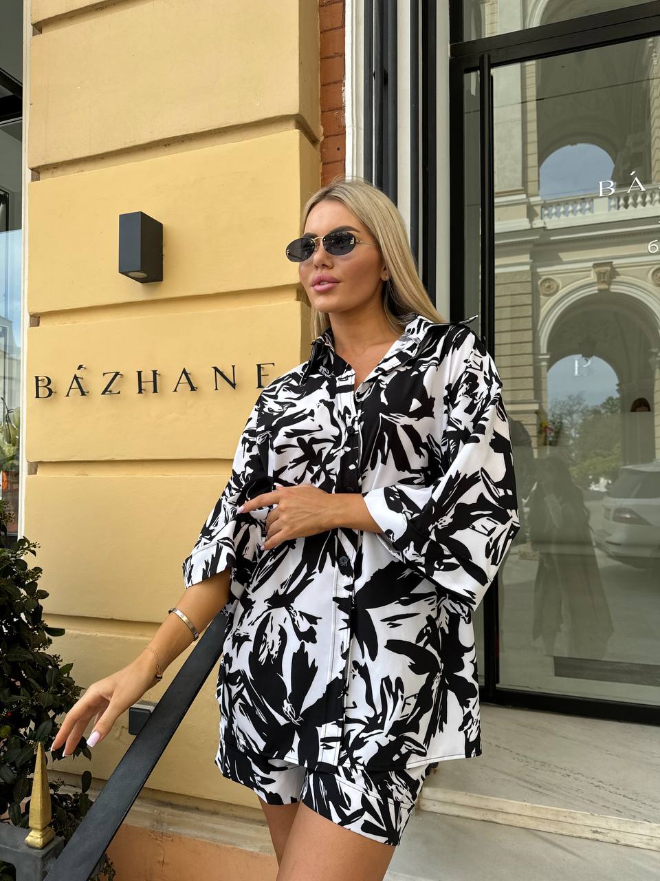 Black and White Silk Soft Fabric Two-Piece Suit
