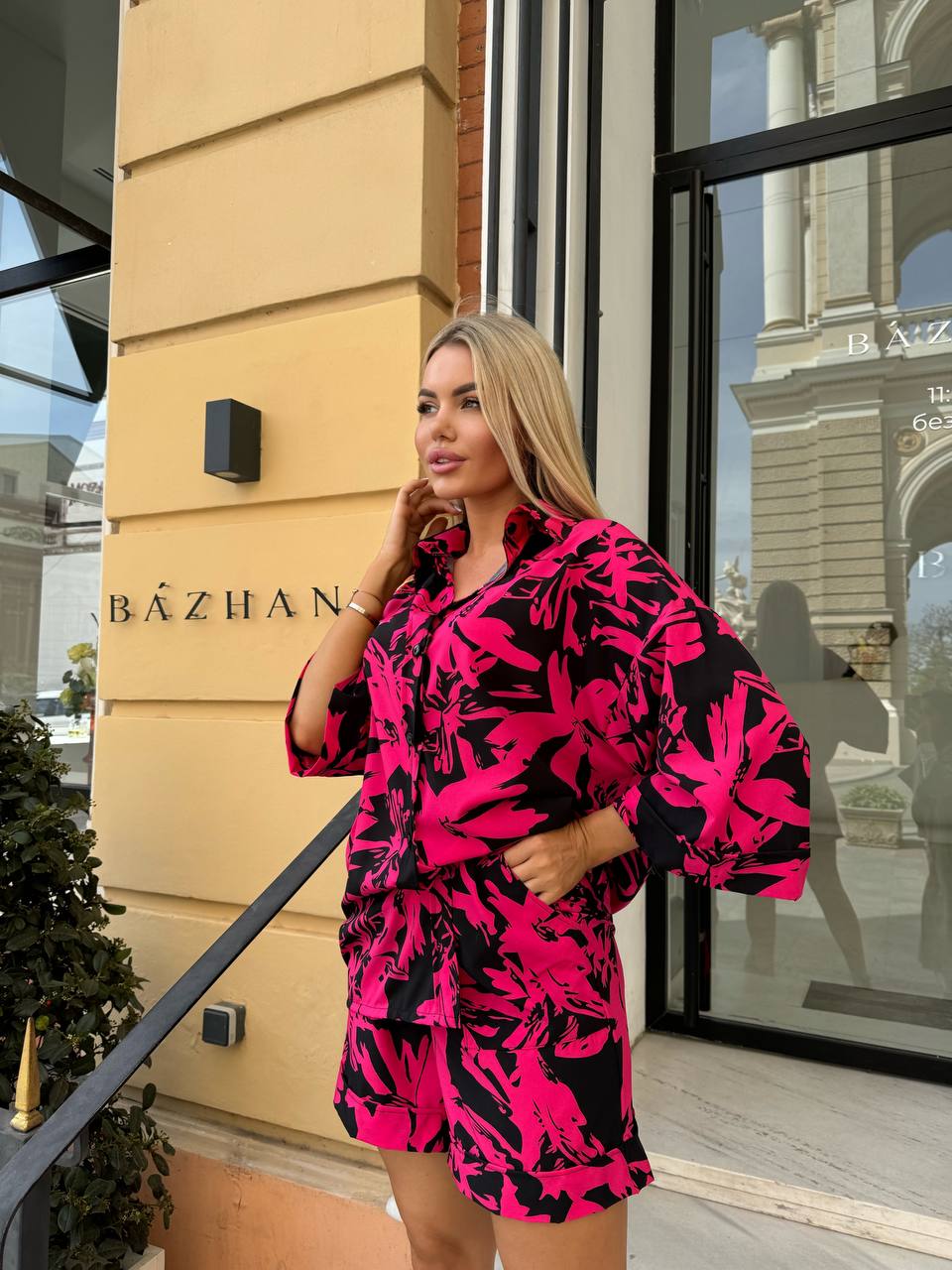 Womens Silk Soft Fabric Floral Print Two-Piece Summer Suit