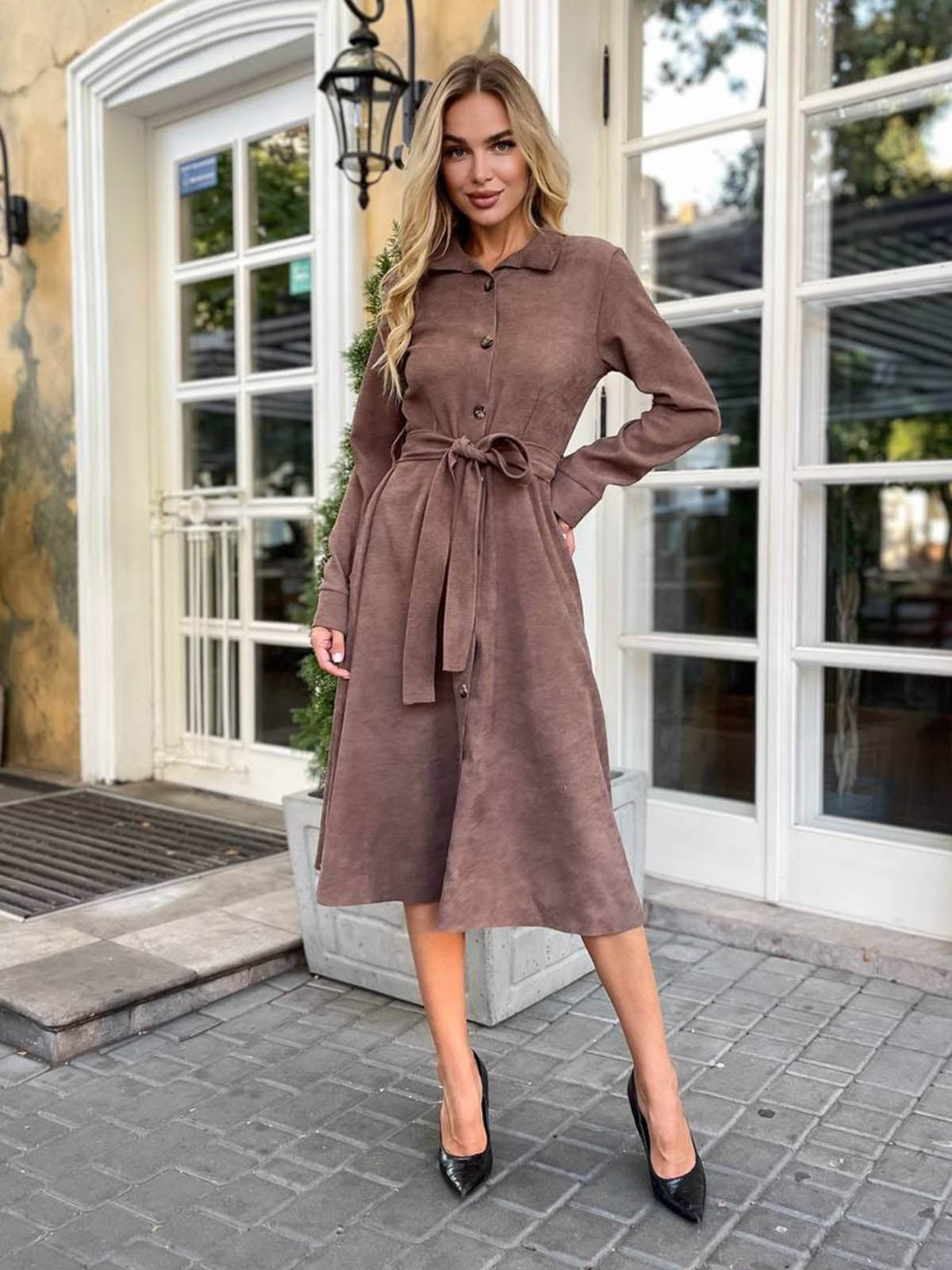 Elegant Pink Velvet Dress with Puff Sleeves Stylish Party Wear for Women
