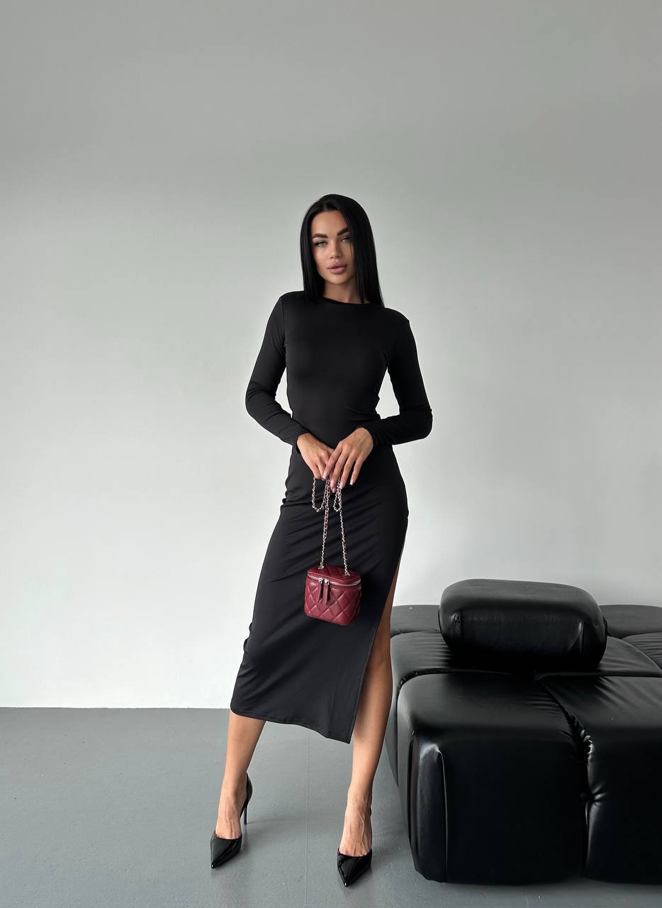 Elegant Black Midi Dress with Slit for Chic Occasions