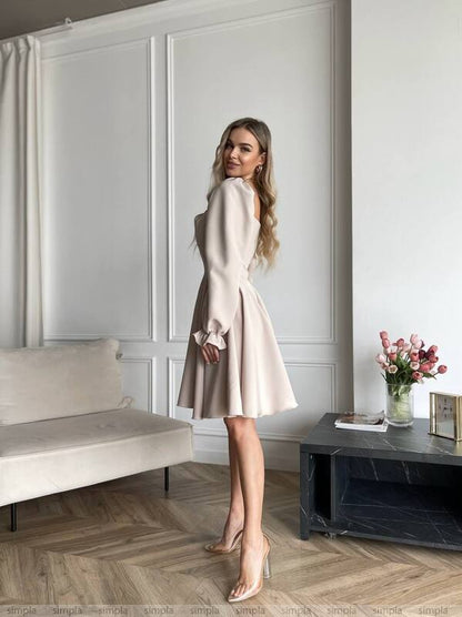 Elegant Women's Dress with Flared Skirt and Puff Sleeves