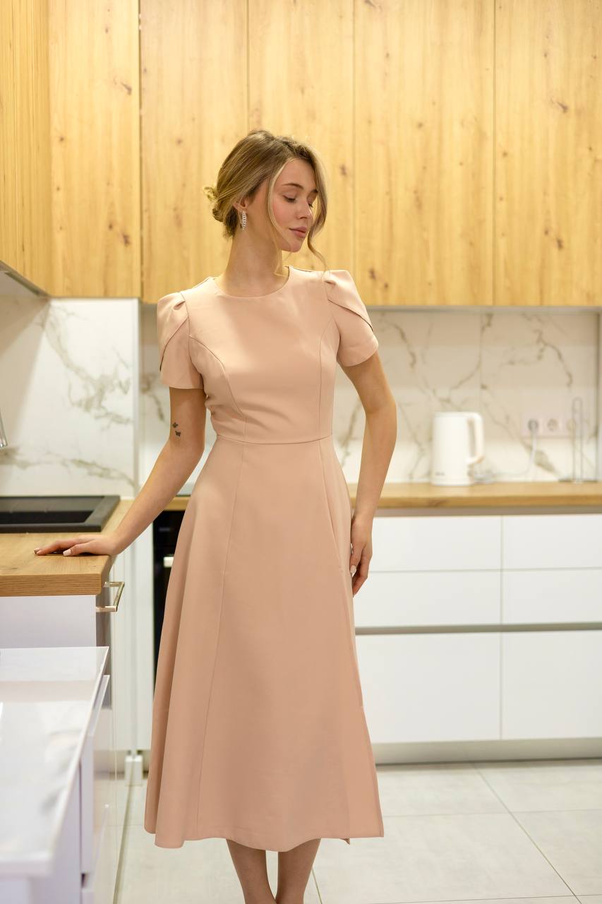 Elegant Romantic Midi Dress with Open Back and Side Slit