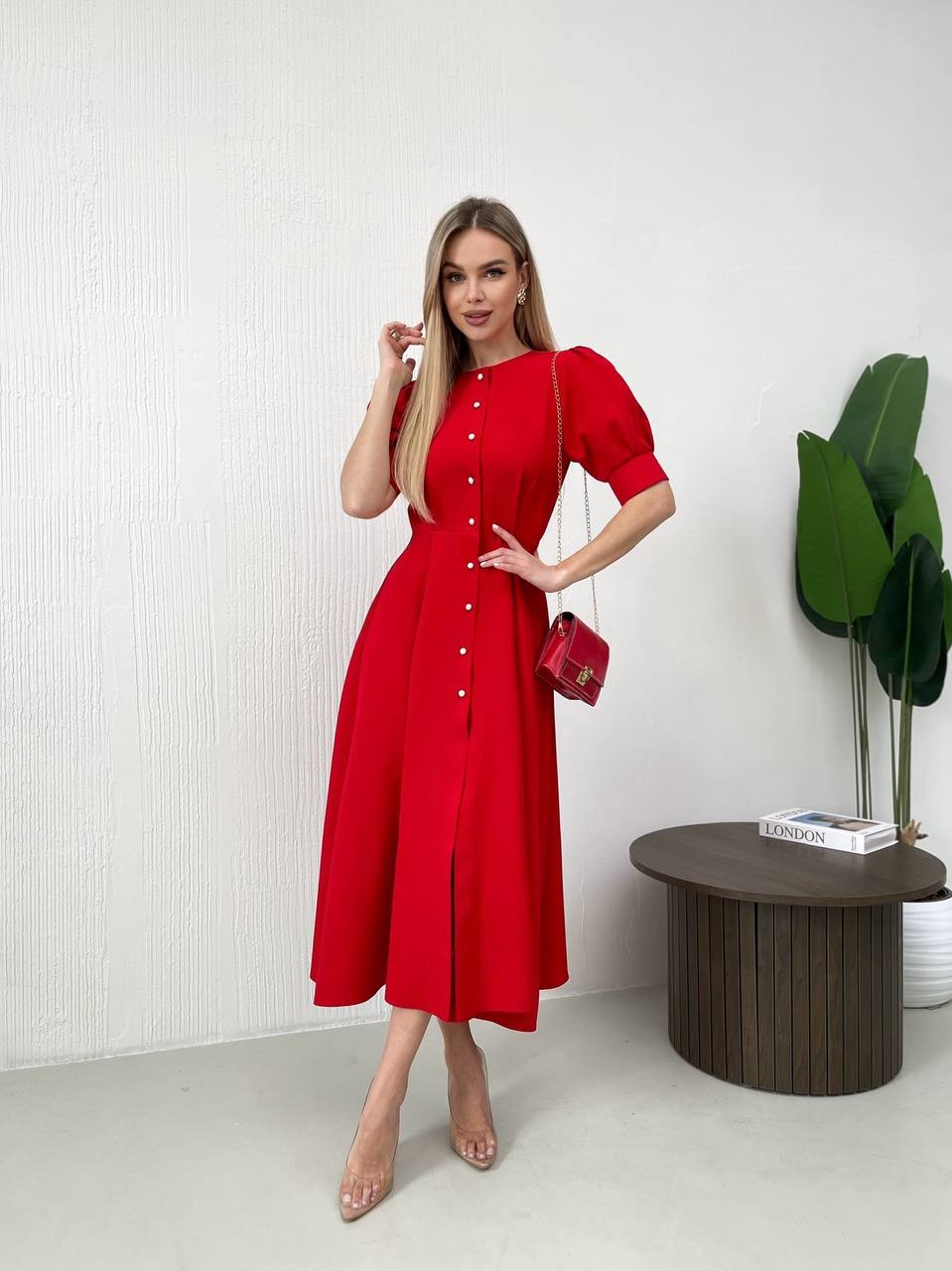 Elegant Red Midi Dress with Buttons and Puff Sleeves