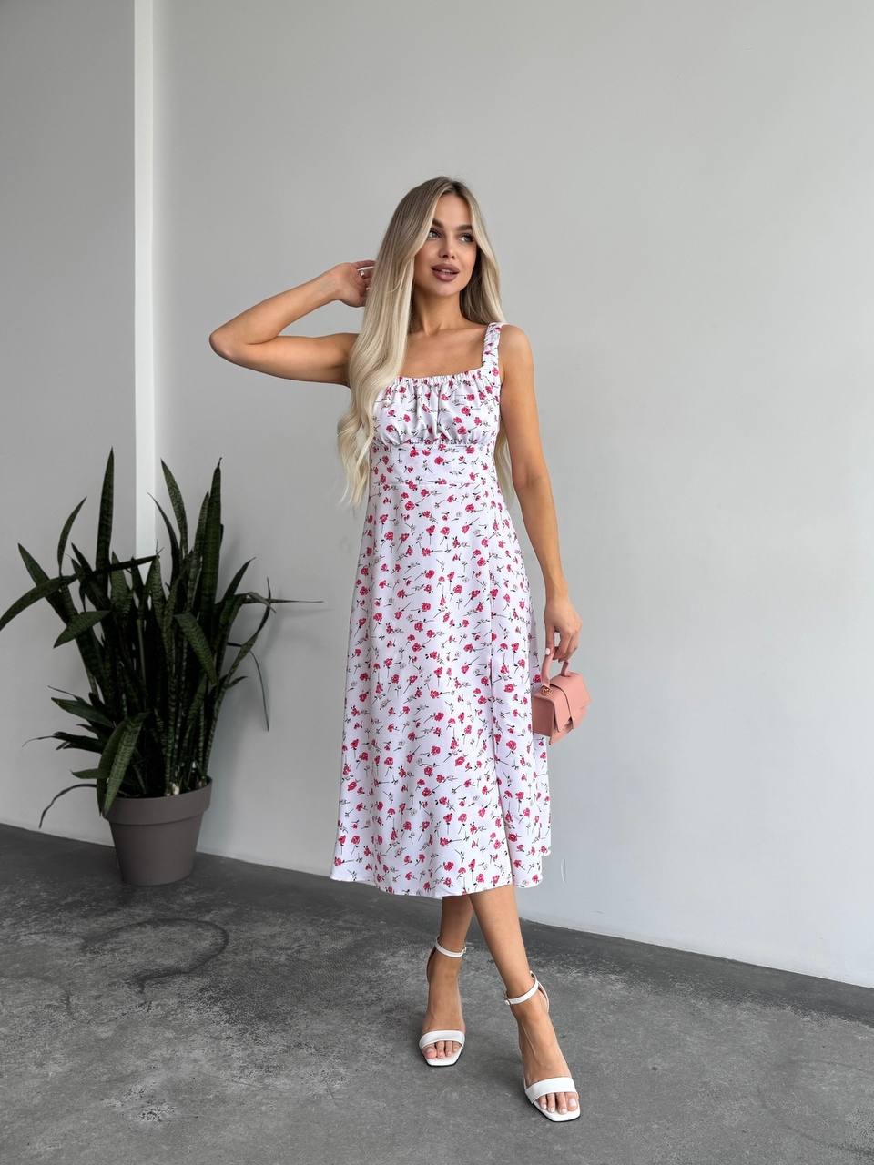 Lightweight Summer Floral Dress with Straps for Warm Weather