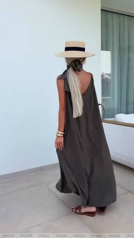 Lightweight Summer Dress with Belt and Pockets