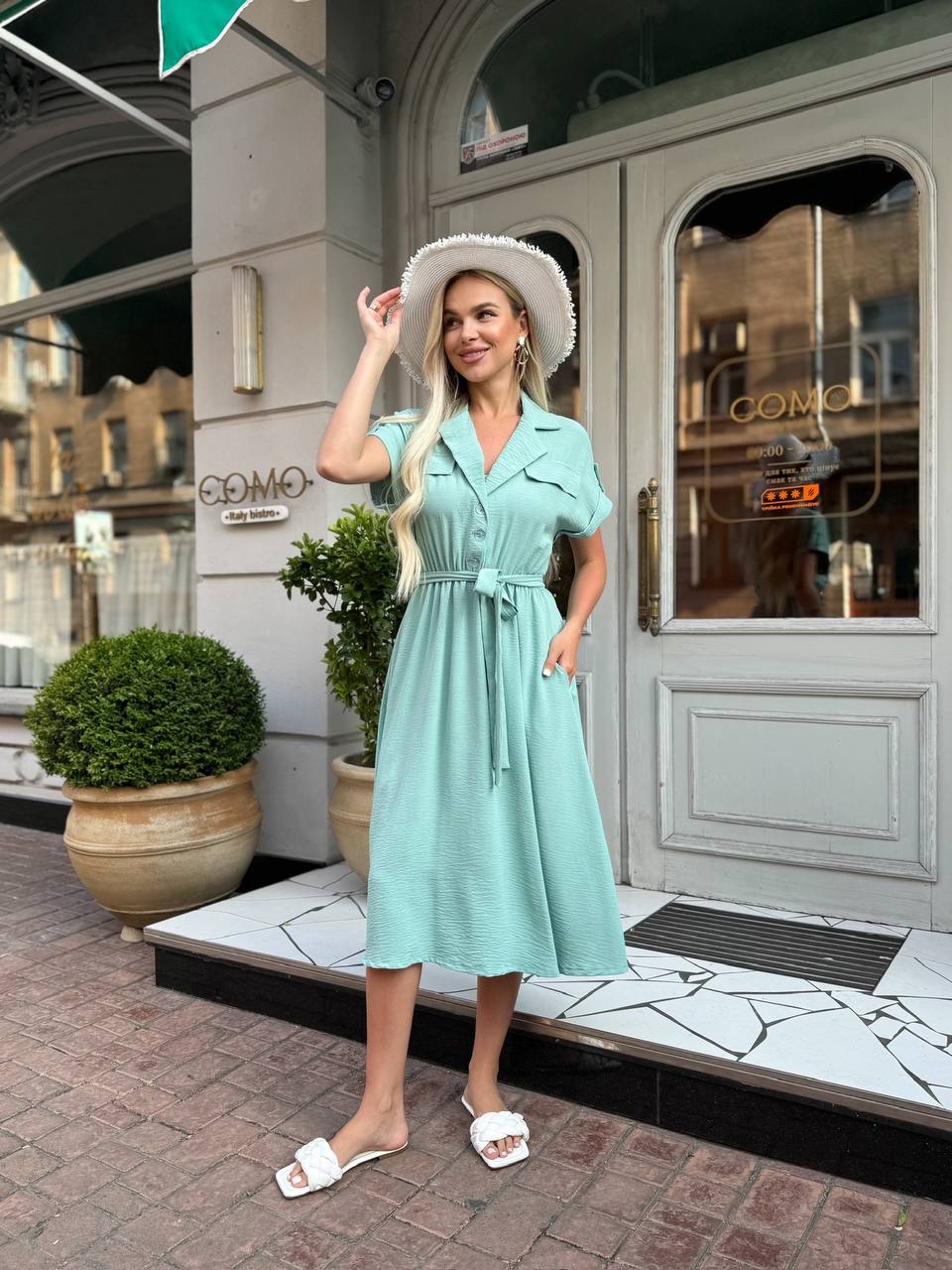 Lightweight Summer Dress with Elastic Waist and Side Pockets