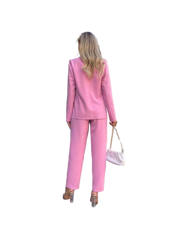 Stylish Pink Women Two-Piece Suit with Structured Blazer