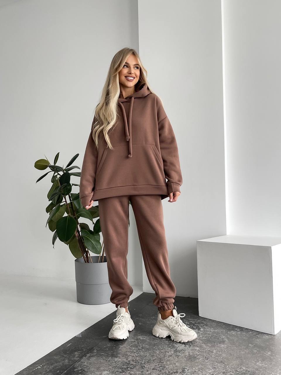 Women Oversized Tracksuit Brown Fleece Hoodie and Joggers Set Casual Streetwear